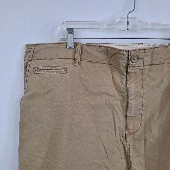 Mens Lived-in Loose Chinos NWT - Picture 4 of 10